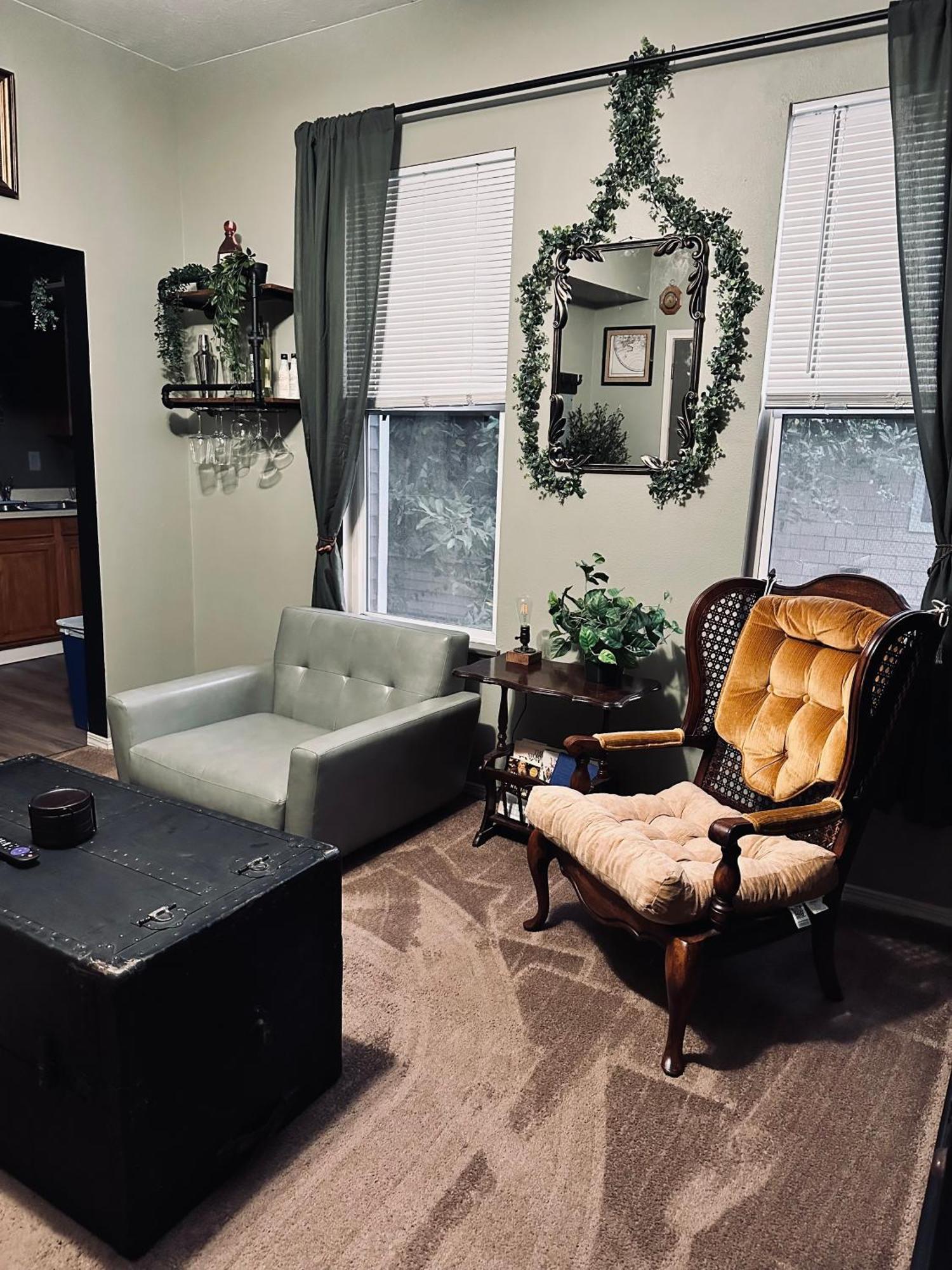 Mr. Mcgregor'S Garden Apartment Salem Exterior photo